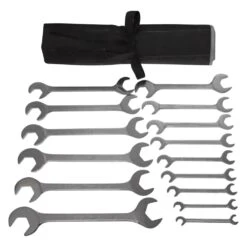 Goodall® - Replacement Plug For 12-400 Battery Chargers