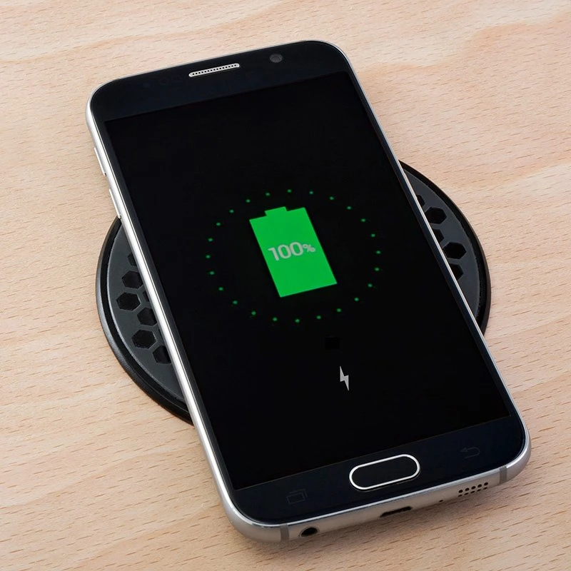 Scanstrut® - ROKK 12/24V Surface Mount Wireless Charger 7 Scanstrut® - ROKK 12/24V Surface Mount Wireless Charger - Image 5